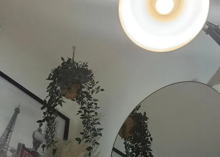 Beau Proche Gare Apartamento *